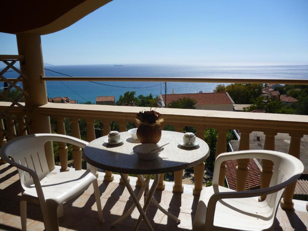 Marinos Studios At Lourdata Village Rom bilde
